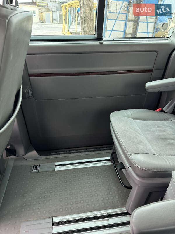 Минивэн Volkswagen Multivan 2008 в Одессе