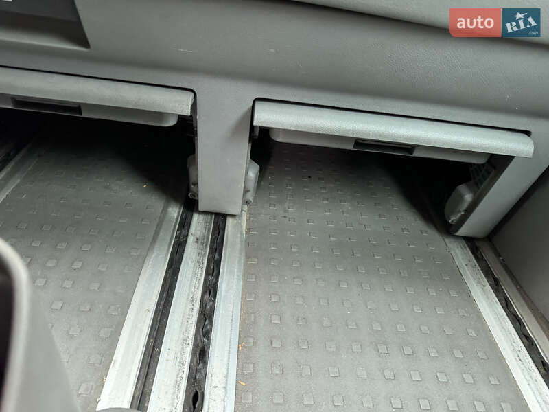 Минивэн Volkswagen Multivan 2008 в Одессе