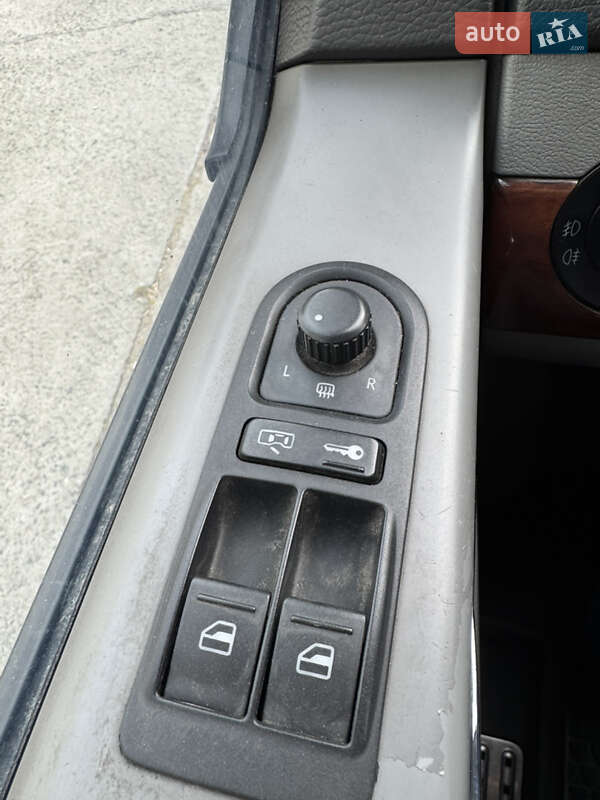 Минивэн Volkswagen Multivan 2008 в Одессе