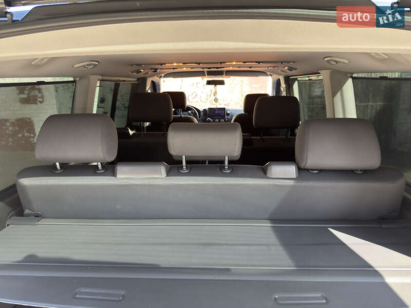 Мінівен Volkswagen Multivan 2013 в Києві
