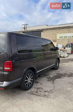 Мінівен Volkswagen Multivan 2013 в Києві