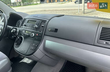 Мінівен Volkswagen Multivan 2008 в 