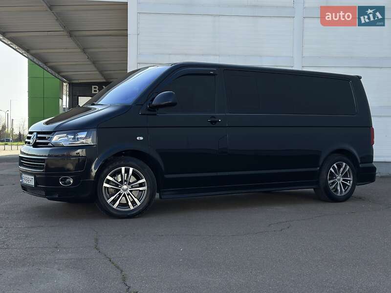 Минивэн Volkswagen Multivan 2010 в Одессе