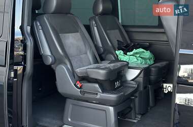 Минивэн Volkswagen Multivan 2010 в 
