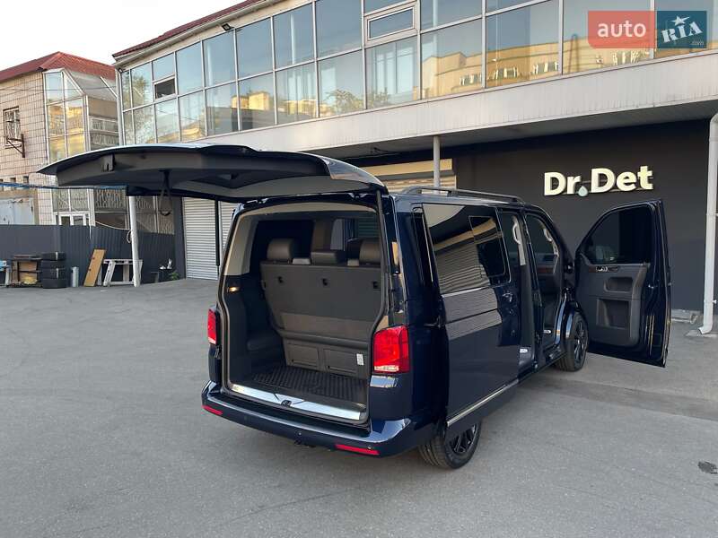 Минивэн Volkswagen Multivan 2015 в Киеве