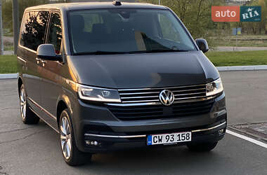 Минивэн Volkswagen Multivan 2020 в 