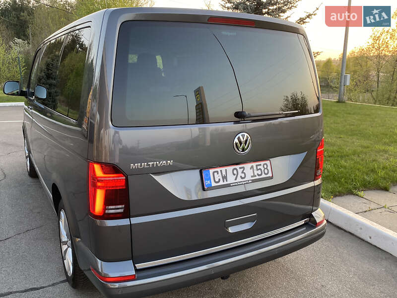 Мінівен Volkswagen Multivan 2020 в Ірпені