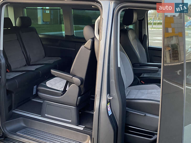 Мінівен Volkswagen Multivan 2020 в Ірпені