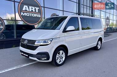 Минивэн Volkswagen Multivan 2020 в 