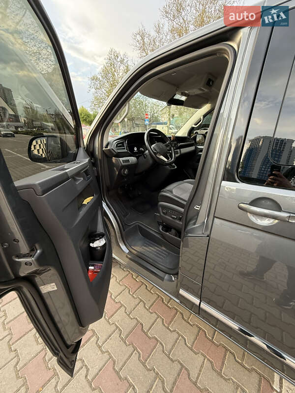 Минивэн Volkswagen Multivan 2021 в Одессе