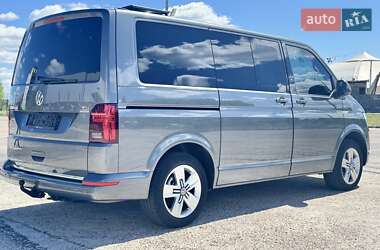 Мінівен Volkswagen Multivan 2016 в Києві