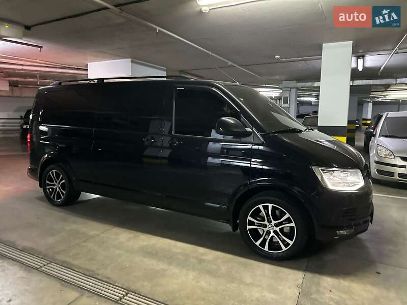 Volkswagen Multivan 2012