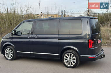 Минивэн Volkswagen Multivan 2020 в 