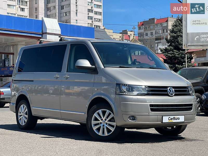 Volkswagen Multivan 2015