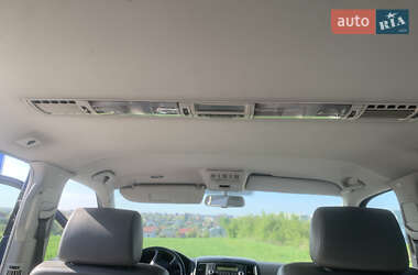 Мінівен Volkswagen Multivan 2007 в 