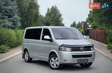 Volkswagen Multivan 2011 Volkswagen Multivan 2011