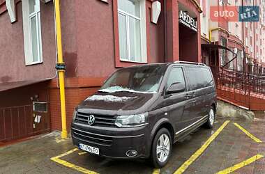 Volkswagen Multivan 2011 Volkswagen Multivan 2011