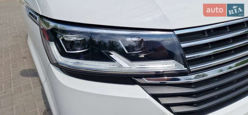 Минивэн Volkswagen Multivan 2020 в Тернополе