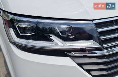 Минивэн Volkswagen Multivan 2020 в 