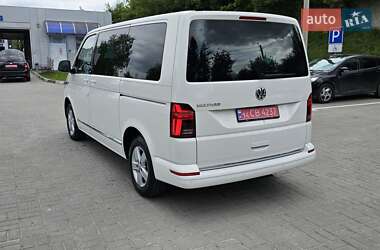 Минивэн Volkswagen Multivan 2020 в 