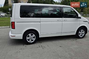 Минивэн Volkswagen Multivan 2020 в 