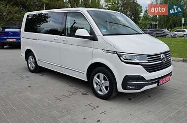 Минивэн Volkswagen Multivan 2020 в 