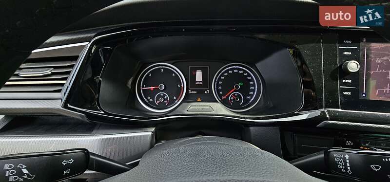 Минивэн Volkswagen Multivan 2020 в Тернополе