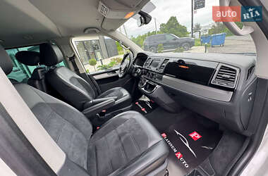 Минивэн Volkswagen Multivan 2019 в 