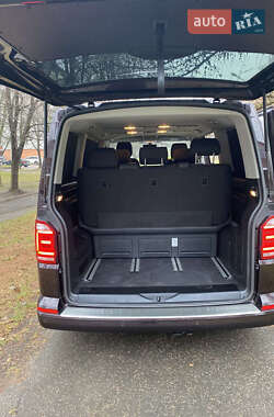 Минивэн Volkswagen Multivan 2016 в 