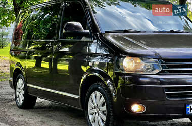 Мінівен Volkswagen Multivan 2010 в 