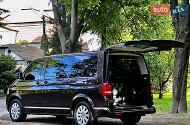 Мінівен Volkswagen Multivan 2010 в 