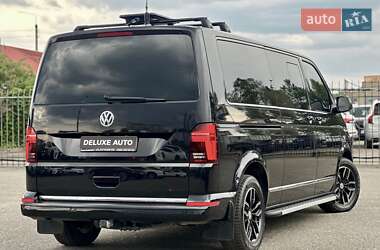 Мінівен Volkswagen Multivan 2020 в 