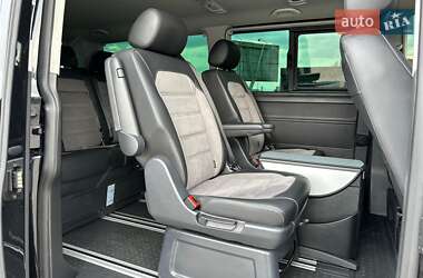 Мінівен Volkswagen Multivan 2020 в 