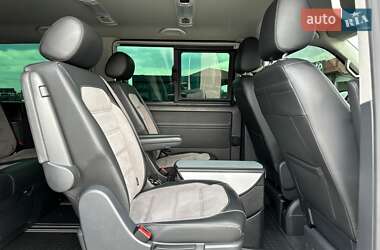 Мінівен Volkswagen Multivan 2020 в 