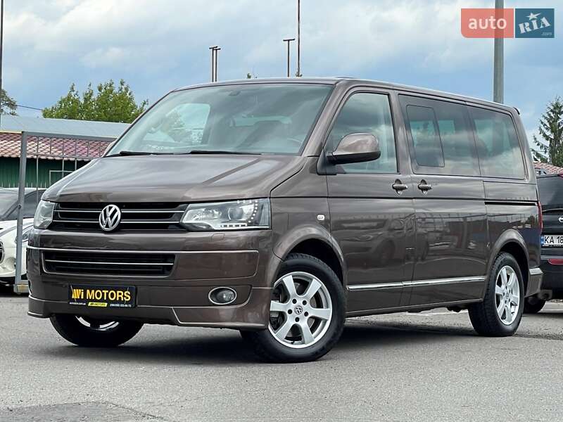 Мінівен Volkswagen Multivan 2013 в Києві