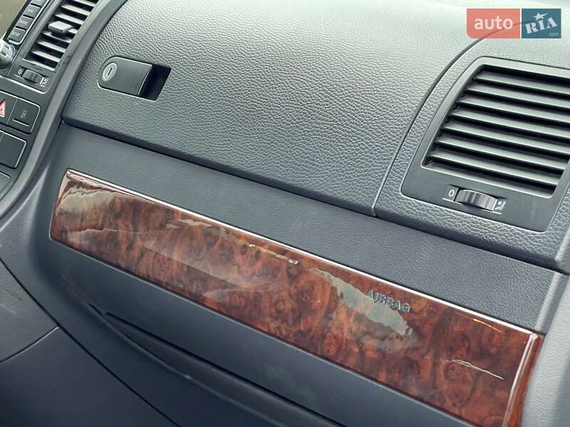 Мінівен Volkswagen Multivan 2013 в Києві