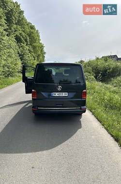 Минивэн Volkswagen Multivan 2019 в 