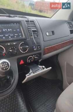Минивэн Volkswagen Multivan 2007 в 