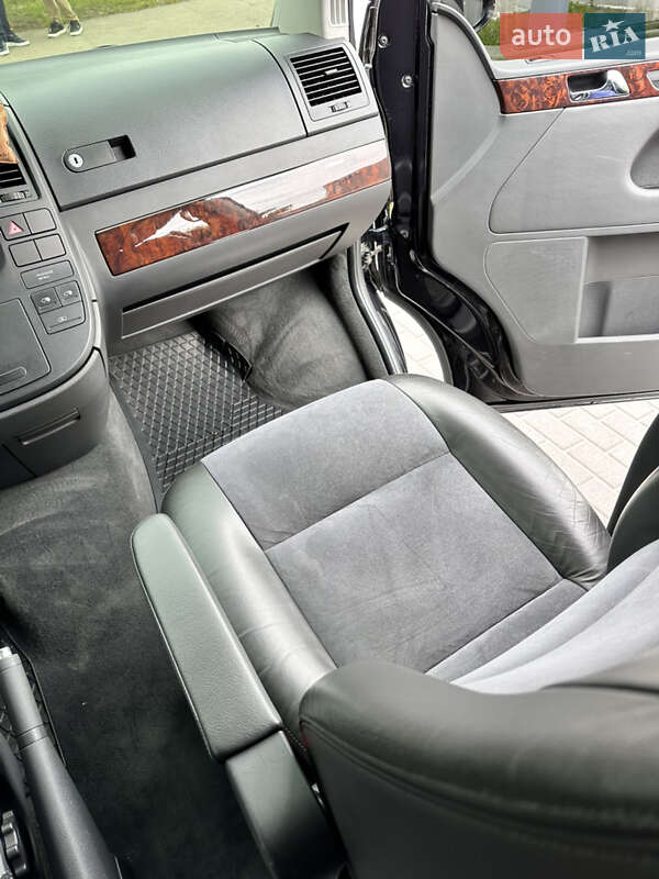 Минивэн Volkswagen Multivan 2012 в Харькове фото 24 Минивэн Volkswagen Multivan 2012 в Харькове