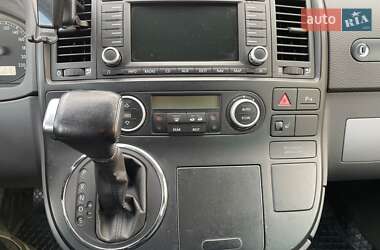 Минивэн Volkswagen Multivan 2006 в 