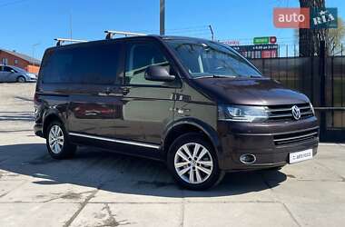 Минивэн Volkswagen Multivan 2014 в Киеве