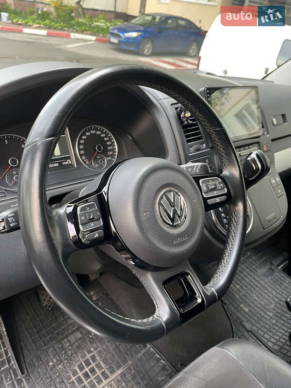 Мінівен Volkswagen Multivan 2013 в Білій Церкві
