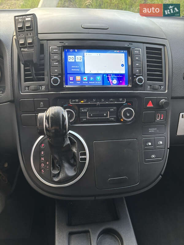 Минивэн Volkswagen Multivan 2010 в Любаре