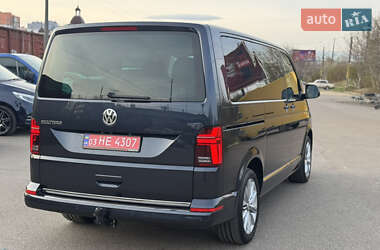 Минивэн Volkswagen Multivan 2020 в 