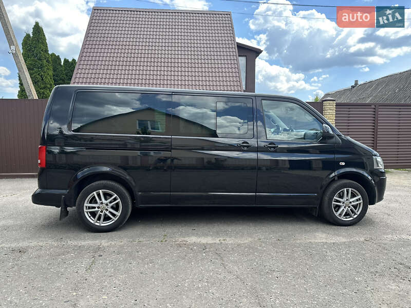 Минивэн Volkswagen Multivan 2015 в Змиеве