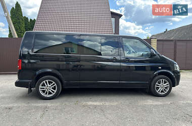 Минивэн Volkswagen Multivan 2015 в 