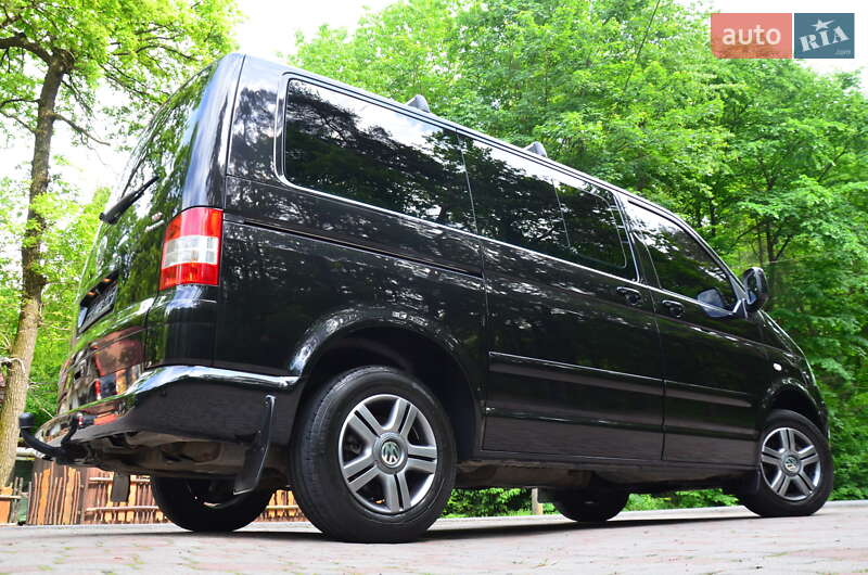 Минивэн Volkswagen Multivan 2008 в Трускавце