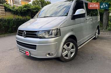 Минивэн Volkswagen Multivan 2012 в 