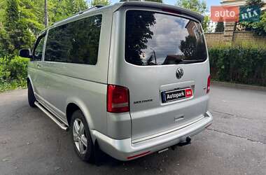 Минивэн Volkswagen Multivan 2012 в 