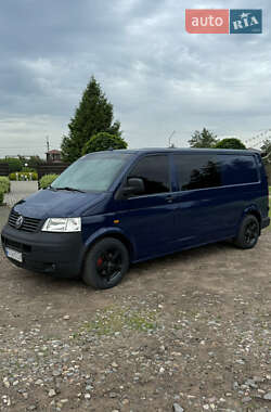 Минивэн Volkswagen Multivan 2005 в 
